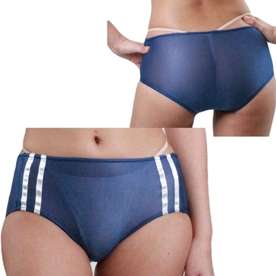 �t�m�h�r�d�w�@�ɔ��X�g���b�`�T�e�����C���u���}